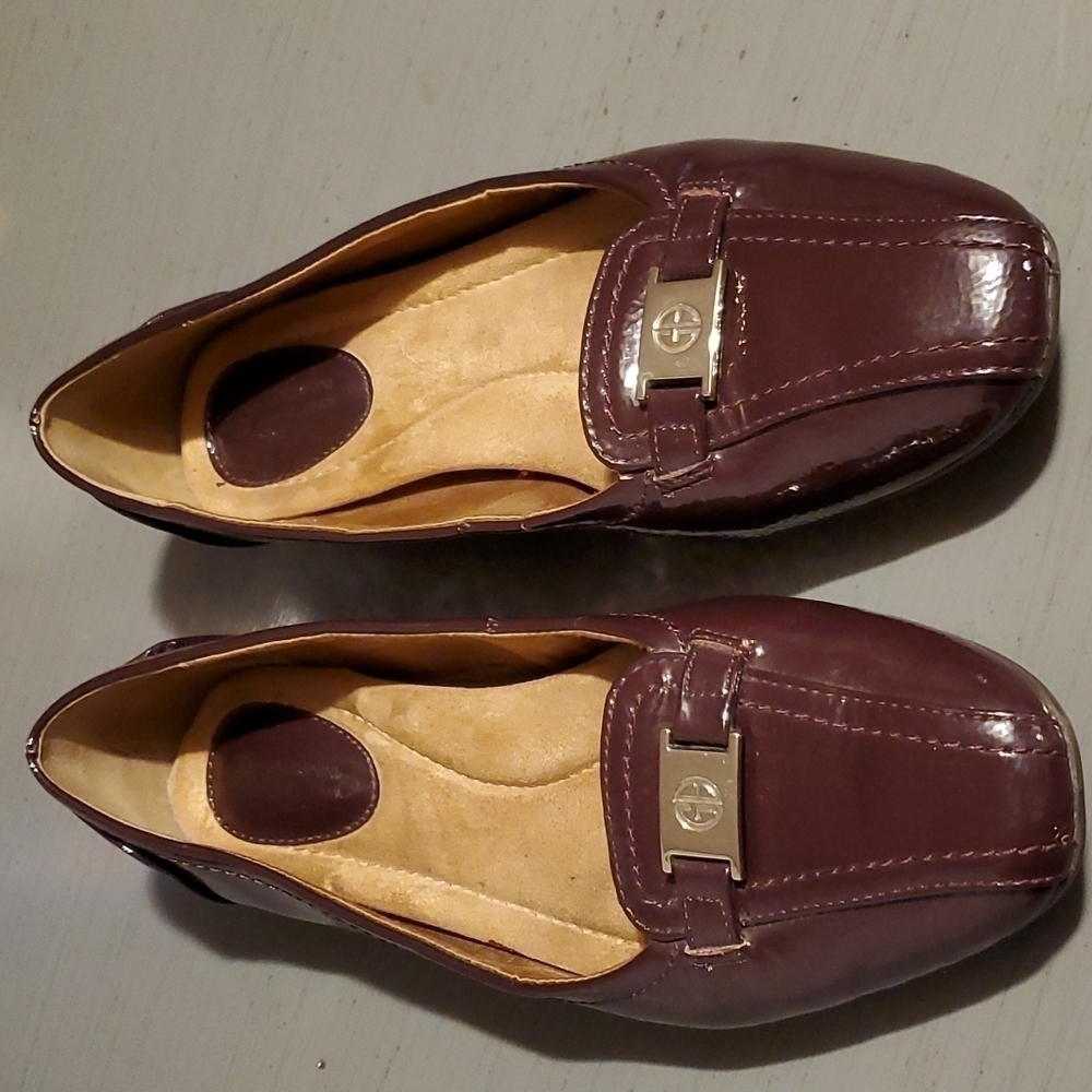 GIANI BERNINI|Burgundy Womens Square Toe Slip On Loafers Memory Foam Sz.7